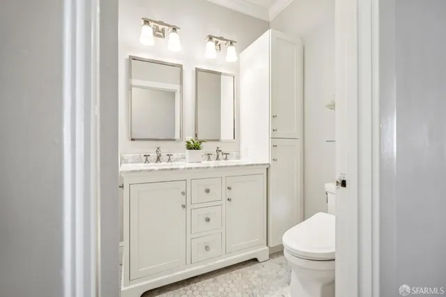 $1,695,000 | 2522 Chestnut Street, San Francisco, CA 94123