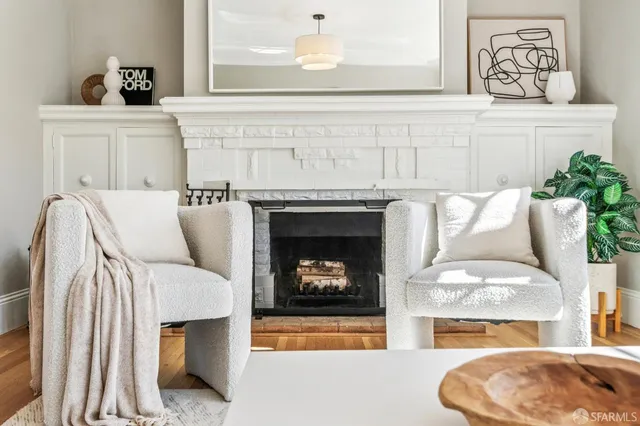 $1,695,000 | 2522 Chestnut Street, San Francisco, CA 94123