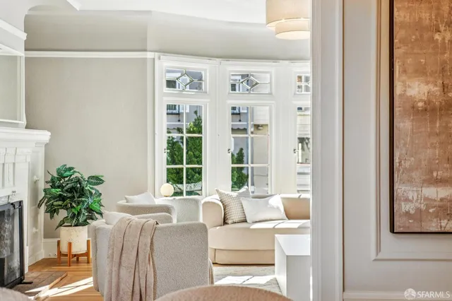 $1,695,000 | 2522 Chestnut Street, San Francisco, CA 94123