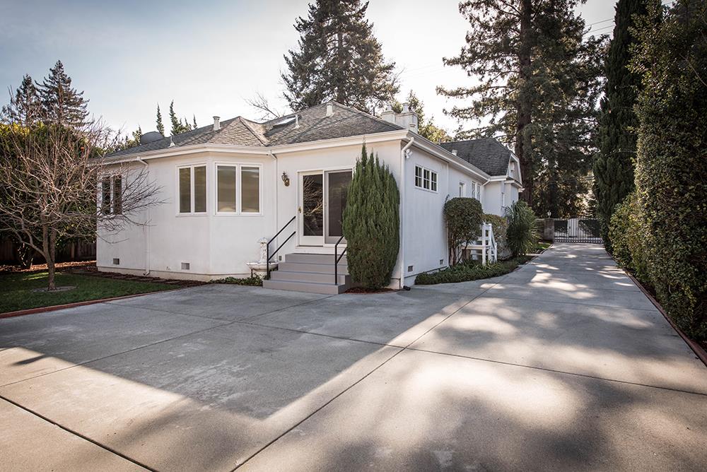 117 Middlefield Road Atherton, CA 94027 - Photo 3 of 28 Gallery Image 3