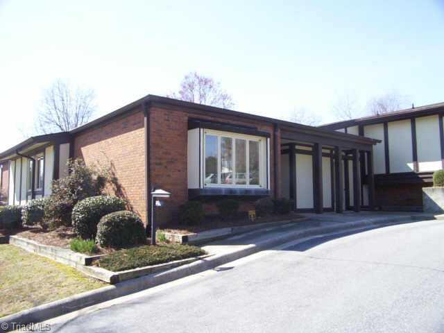 1113 Gatehouse Road High Point, NC 27262 - Photo 1 of 9 Exterior Front.
