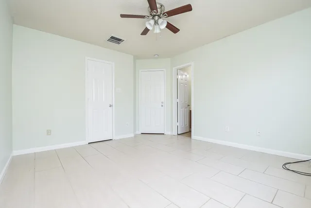 $1,675 | 29323 Hickory Terrace Drive, Spring, TX 77386