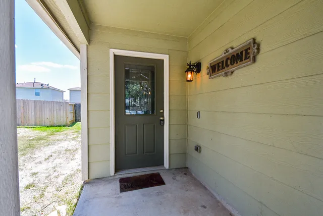 $1,675 | 29323 Hickory Terrace Drive, Spring, TX 77386