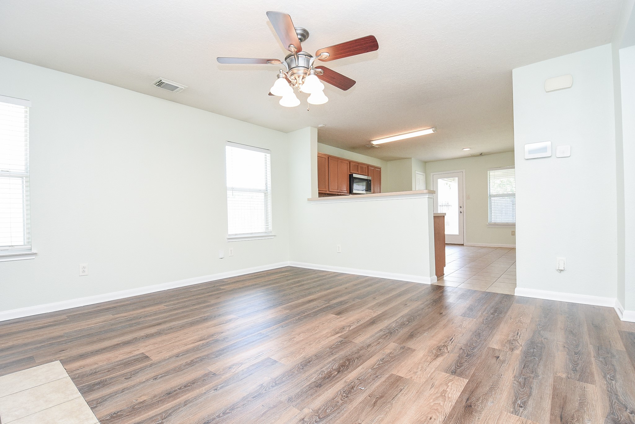 29323 Hickory Terrace Drive Spring, TX 77386 - Photo 7 of 32