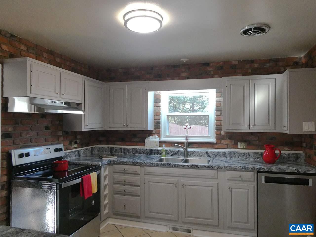 707 Shamrock Road Charlottesville, VA 22903 - Photo 11 of 25 Gallery Image 11