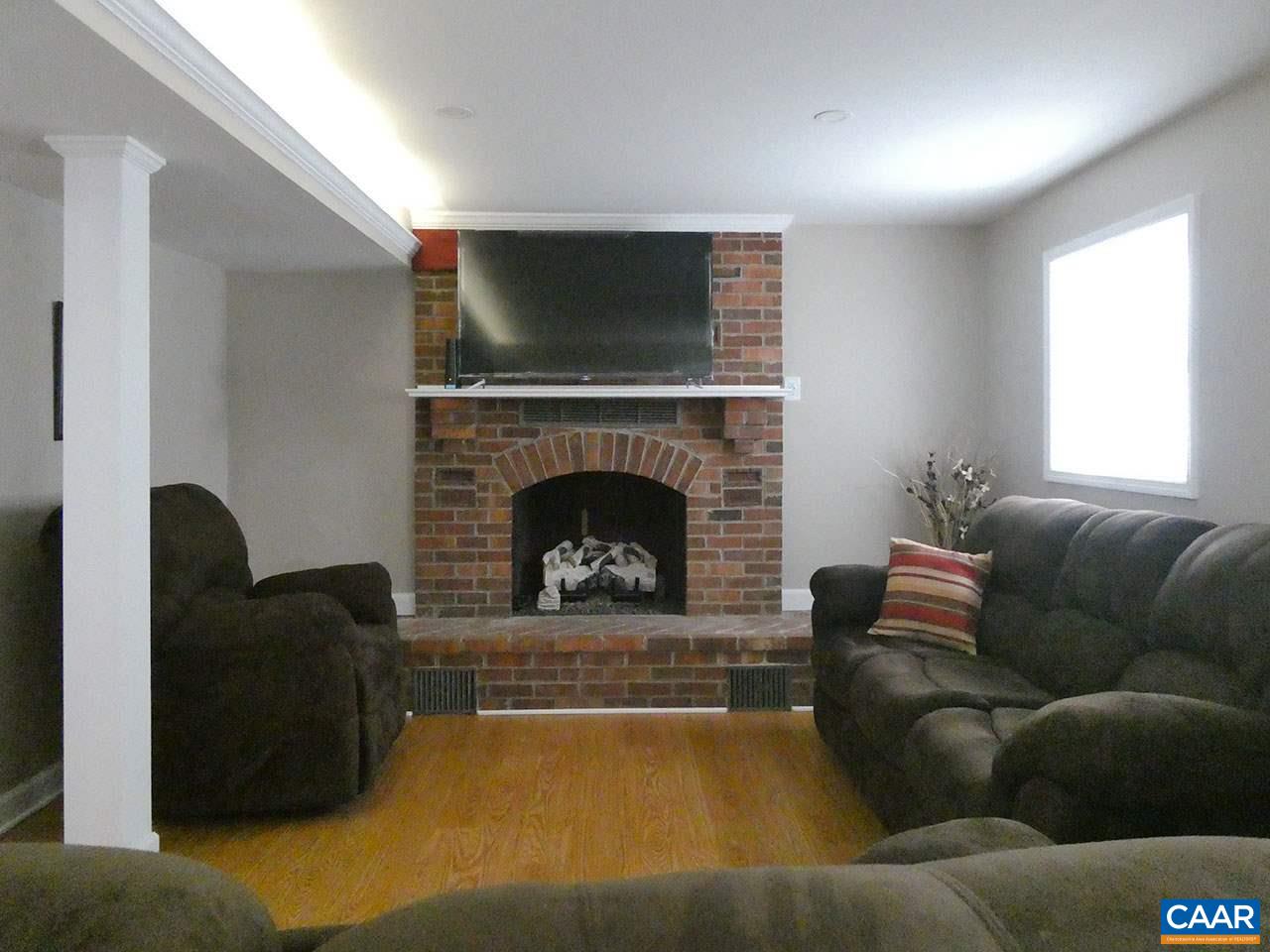 707 Shamrock Road Charlottesville, VA 22903 - Photo 20 of 25 Gallery Image 20