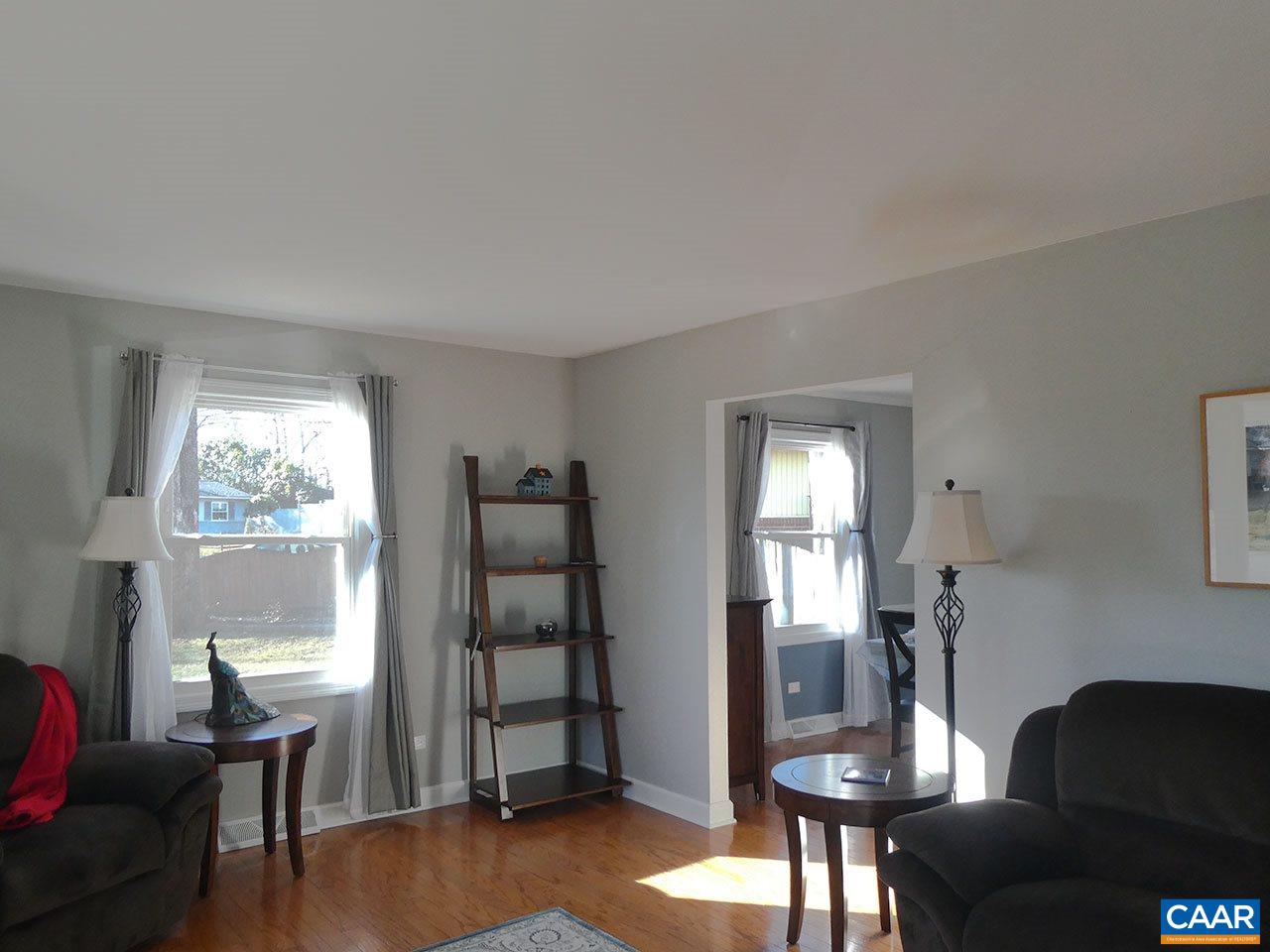 707 Shamrock Road Charlottesville, VA 22903 - Photo 5 of 25 Gallery Image 5