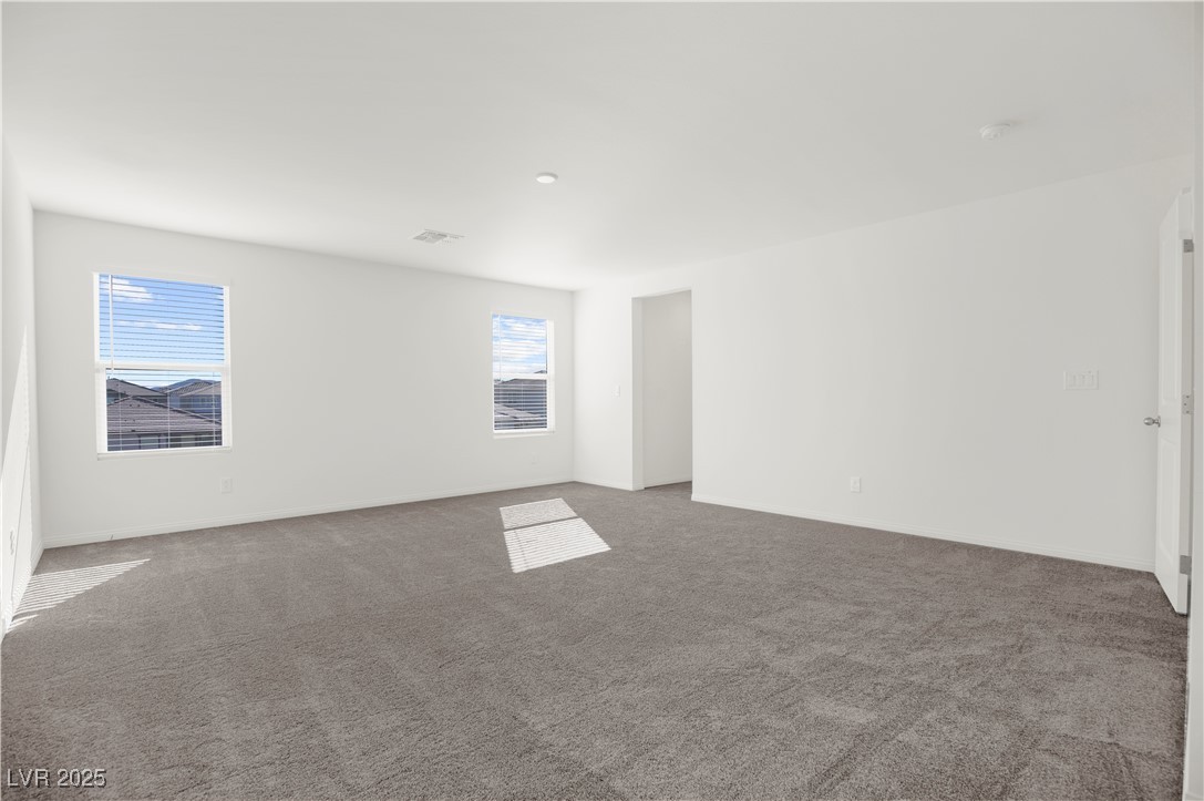 3055 Magnolia Rnch Avenue Las Vegas, NV 89139 - Photo 13 of 35 Master Bedroom