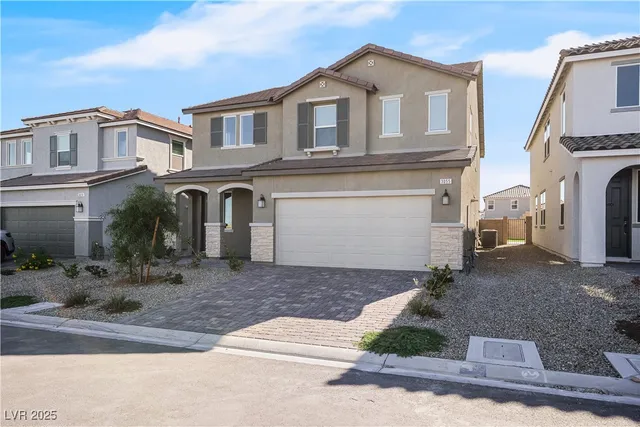 $3,380 | 3055 Magnolia Rnch Avenue, Las Vegas, NV 89139