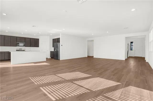 $3,380 | 3055 Magnolia Rnch Avenue, Las Vegas, NV 89139