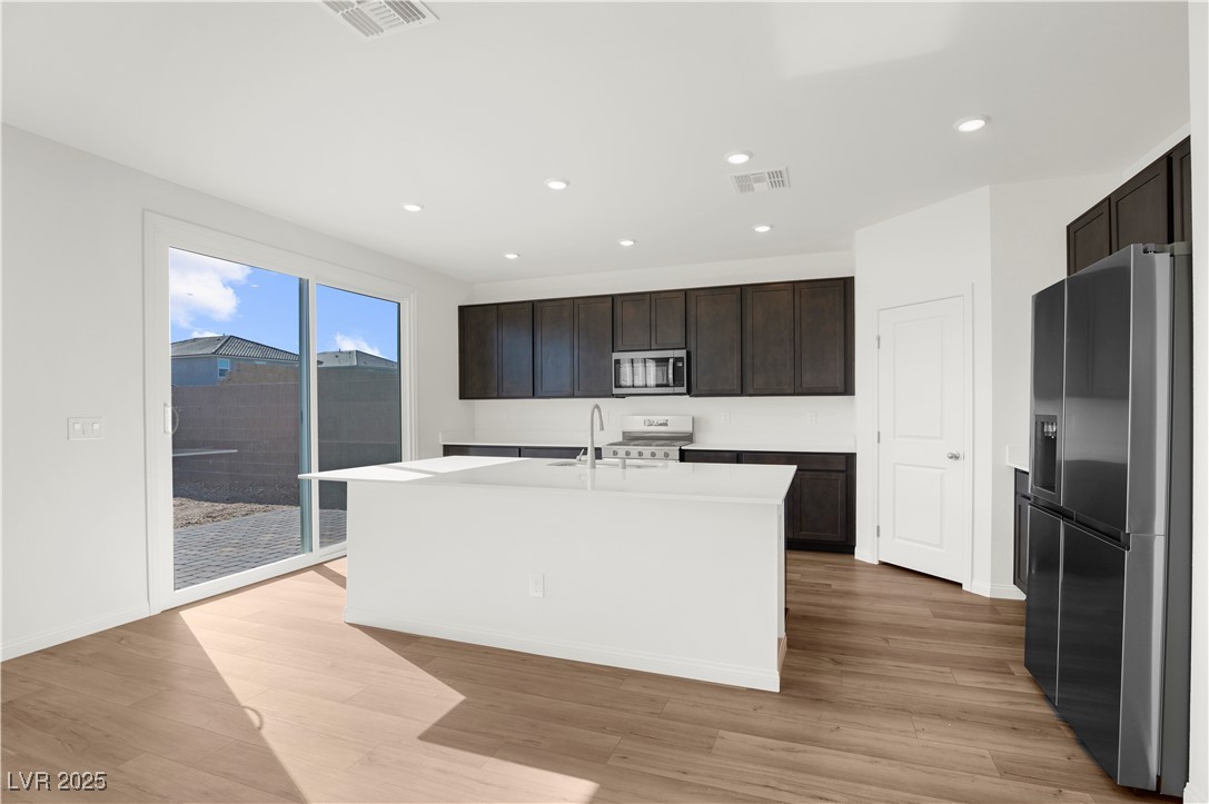 3055 Magnolia Rnch Avenue Las Vegas, NV 89139 - Photo 9 of 35