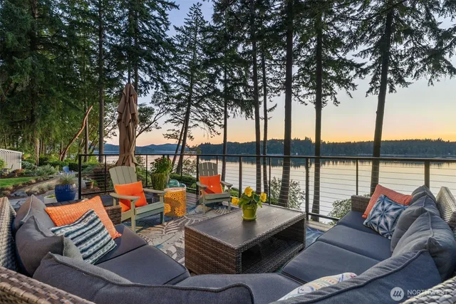 $1,350,000 | 6321 Elizan Drive Northwest, Olympia, WA 98502