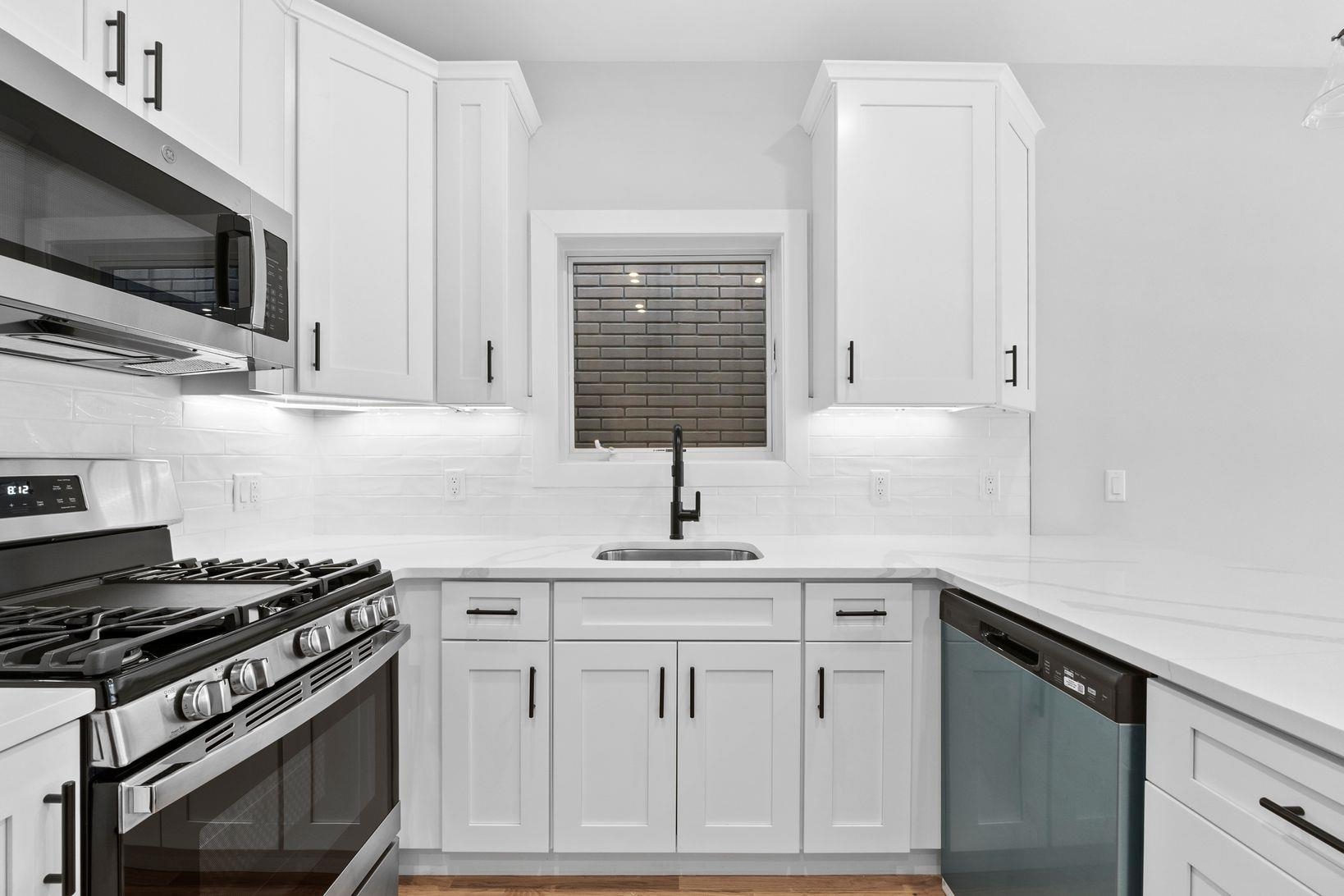 441 John Street, Unit 2 Harrison, NJ 07029 - Photo 6 of 19