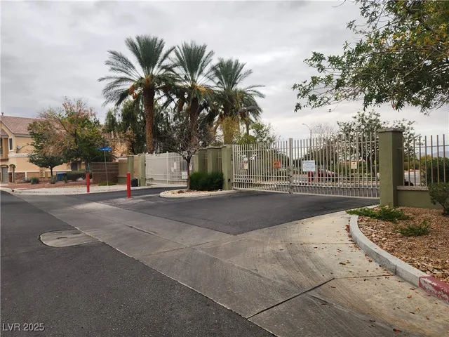$1,875 | 3212 Regal Swan Place, Unit 3, North Las Vegas, NV 89084