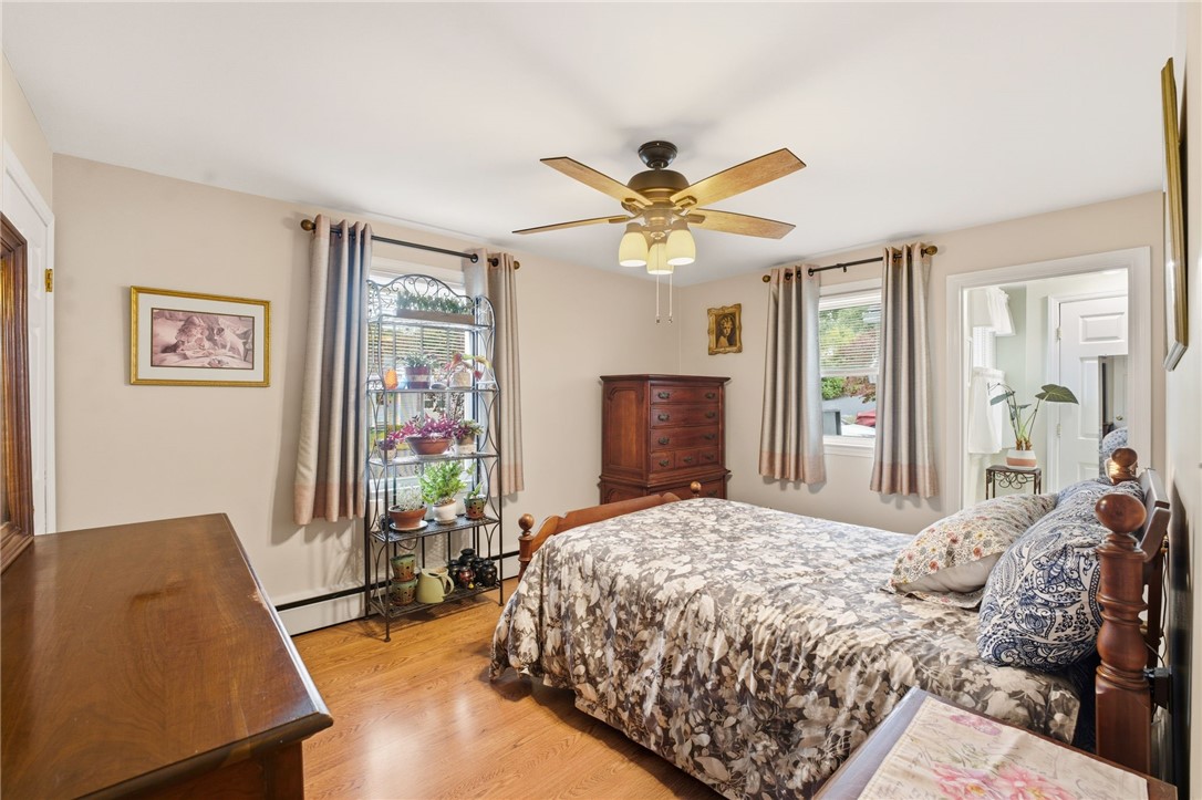 19 Beatrice Avenue Warwick, RI 02889 - Photo 11 of 26