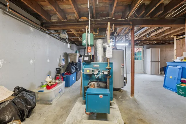 $485,900 | 19 Beatrice Avenue, Warwick, RI 02889