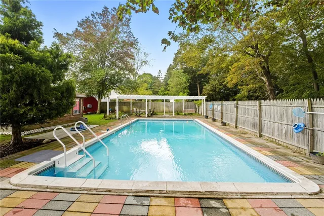 $485,900 | 19 Beatrice Avenue, Warwick, RI 02889