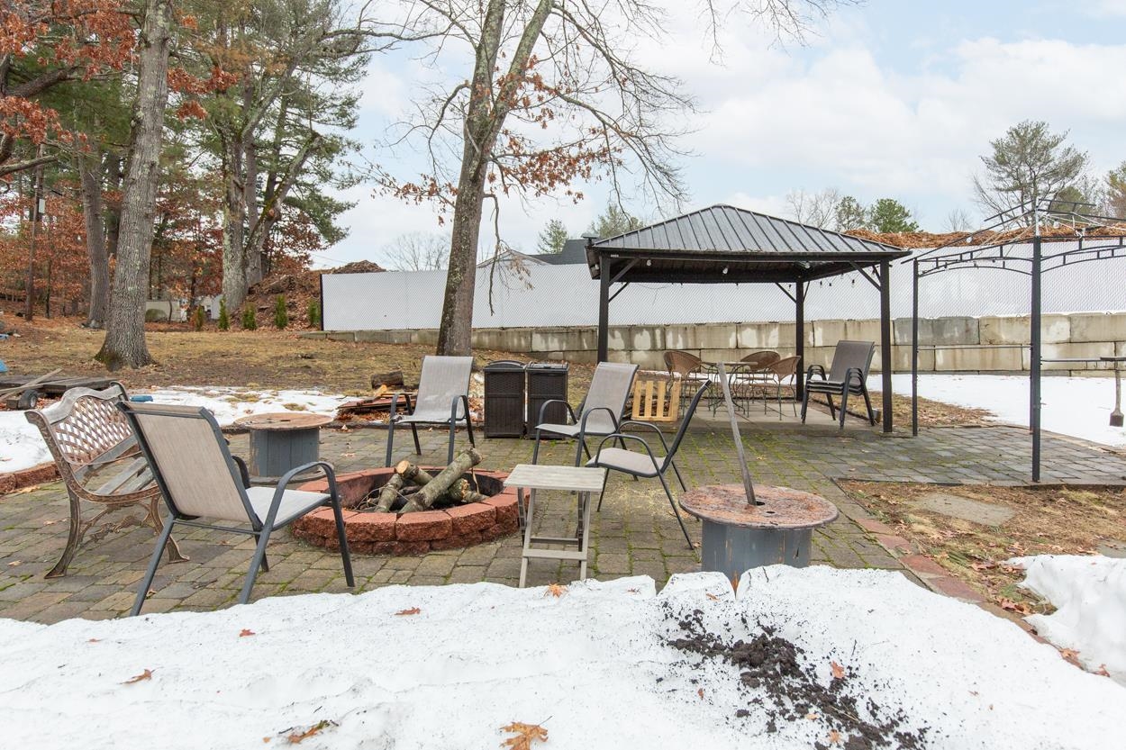 5 Lori Lane Pelham, NH 03076 - Photo 21 of 23
