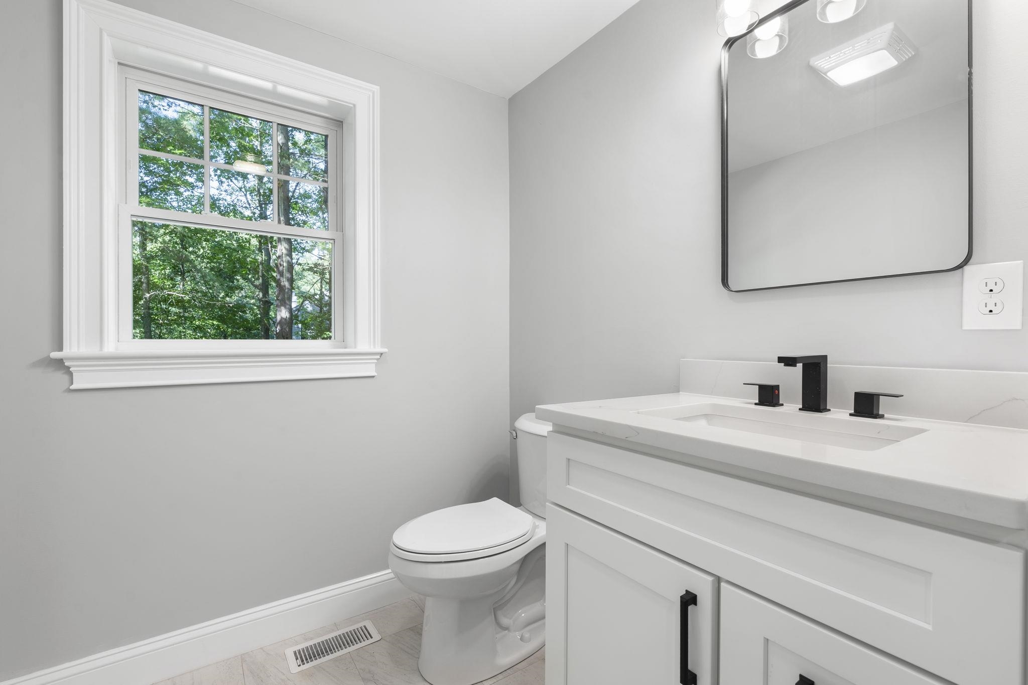 14 Birch Road North Hampton, NH 03862 - Photo 17 of 54