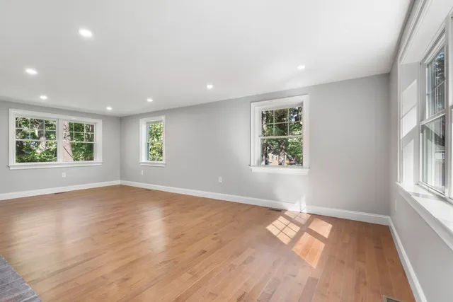 $879,000 | 14 Birch Road, North Hampton, NH 03862