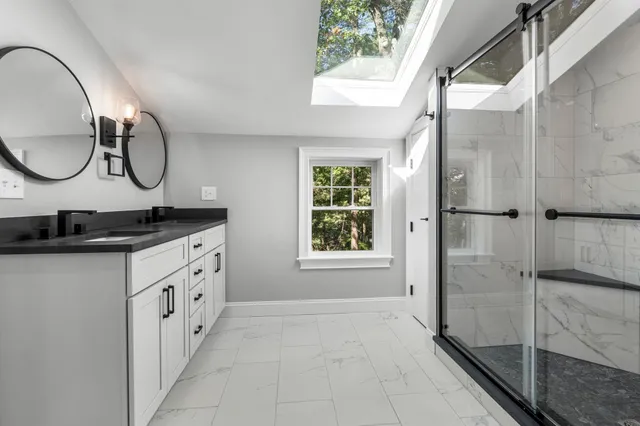 $879,000 | 14 Birch Road, North Hampton, NH 03862