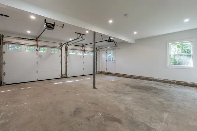 $879,000 | 14 Birch Road, North Hampton, NH 03862