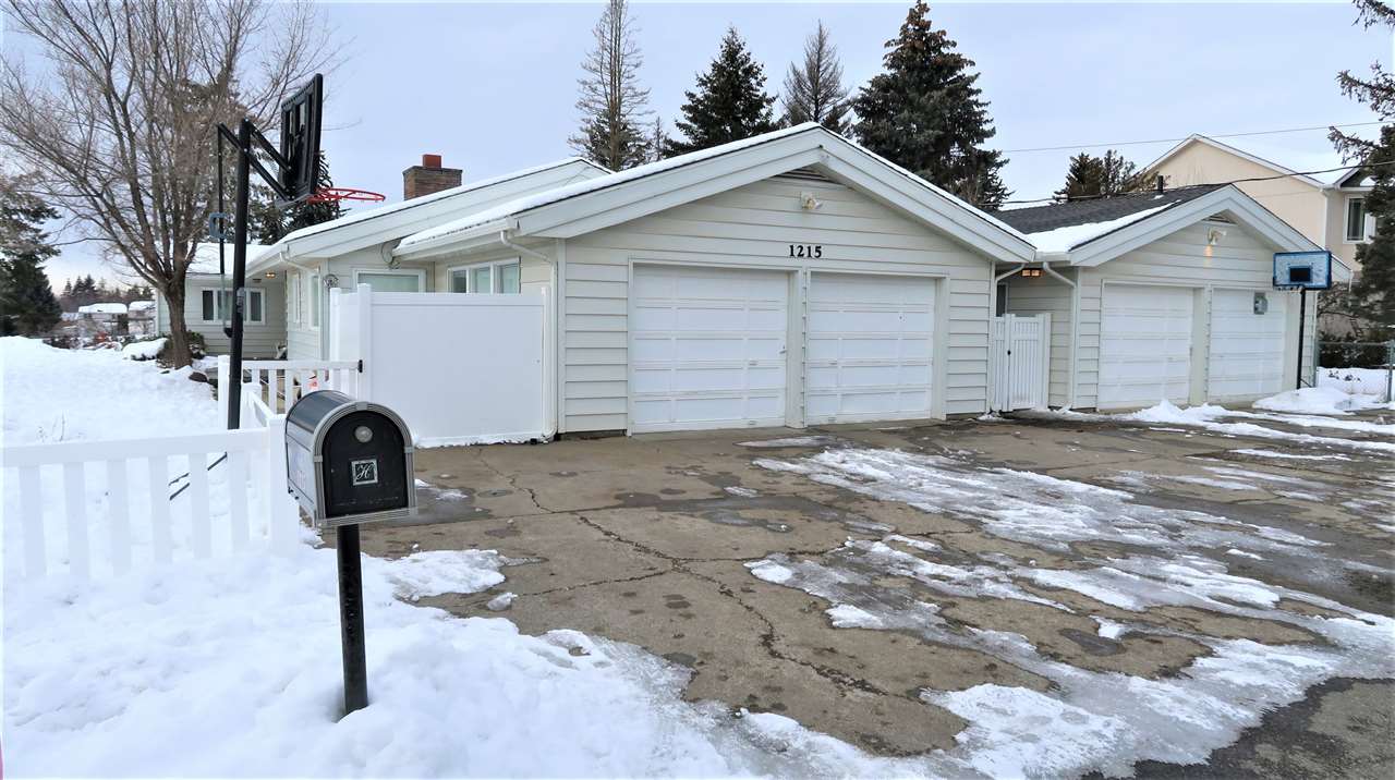 1215 North Pierce Road Spokane Valley, WA 99206 - Photo 1 of 20 Gallery Image 1