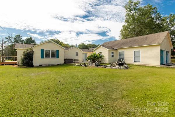 $340,000 | 2538 Old Camden Highway, Lancaster, SC 29720