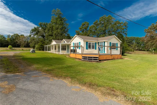 $340,000 | 2538 Old Camden Highway, Lancaster, SC 29720