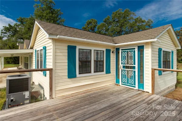 $340,000 | 2538 Old Camden Highway, Lancaster, SC 29720