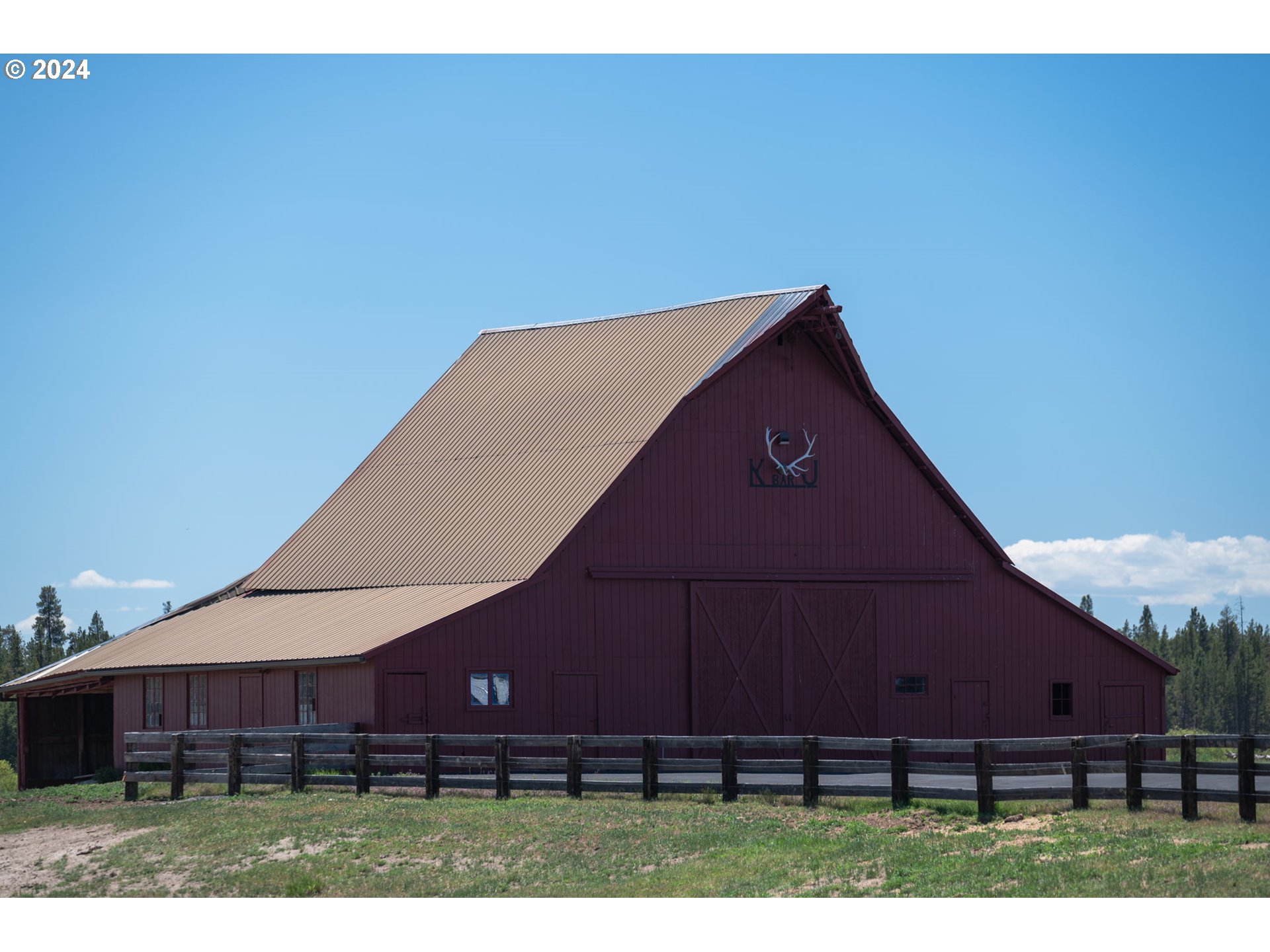 52255 Huntington Road La Pine, OR 97739 - Photo 37 of 48 a front view of a house with a yard