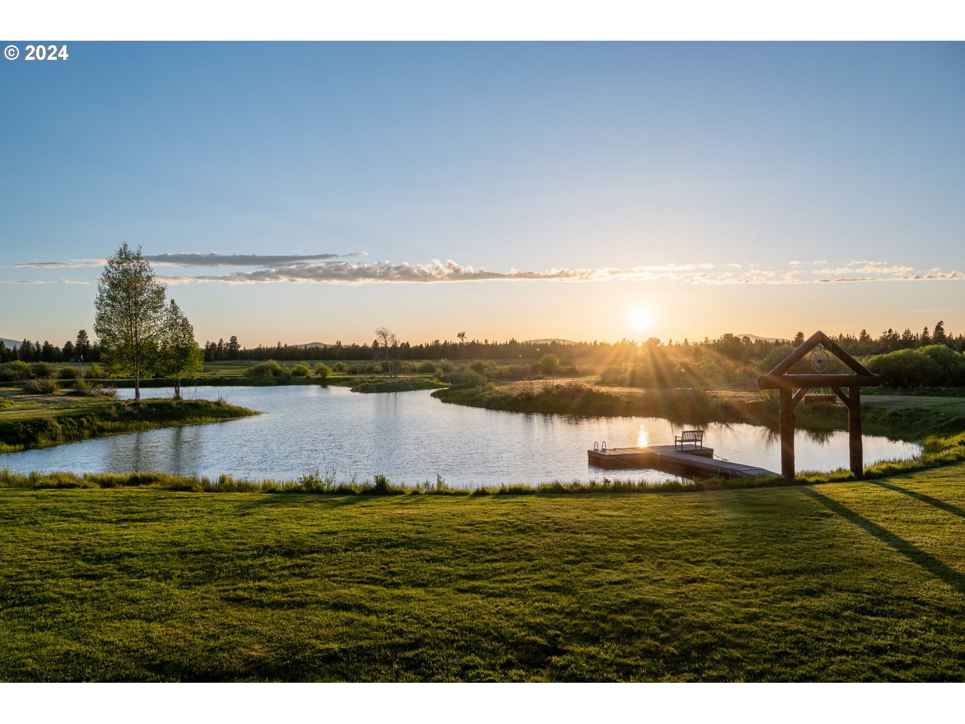 52255 Huntington Road La Pine, OR 97739 - Photo 43 of 48 a view of lake view and mountain