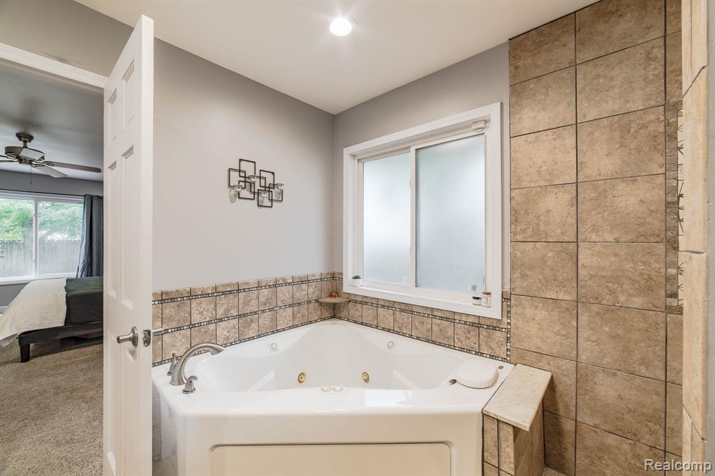46555 Dequindre Road Rochester Hills, MI 48307 - Photo 40 of 67