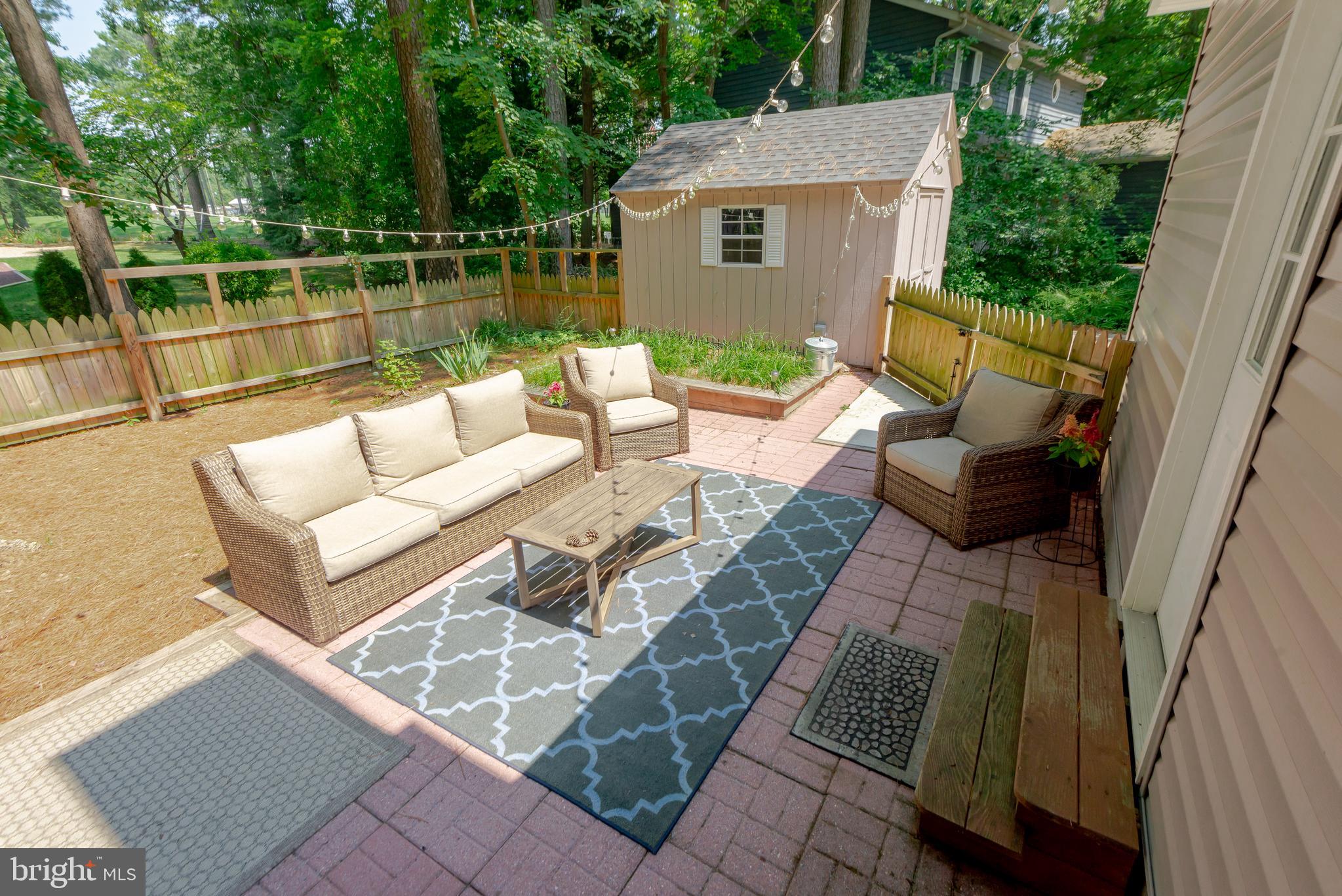 77 Battersea Road Ocean Pines, MD 21811 - Photo 18 of 56 comfortable entertaining space