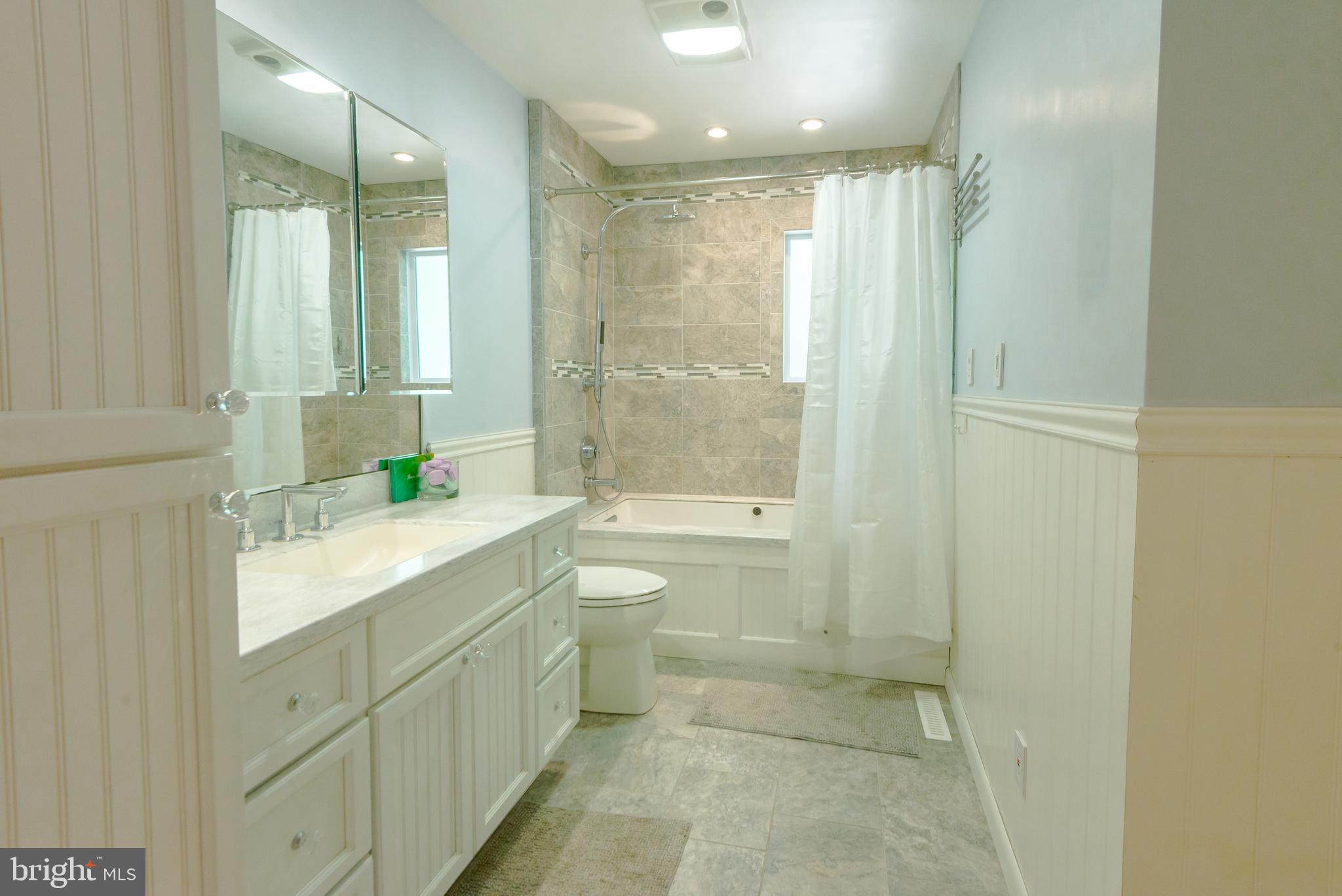 77 Battersea Road Ocean Pines, MD 21811 - Photo 24 of 56 full ensuite bath off of main level bedroom