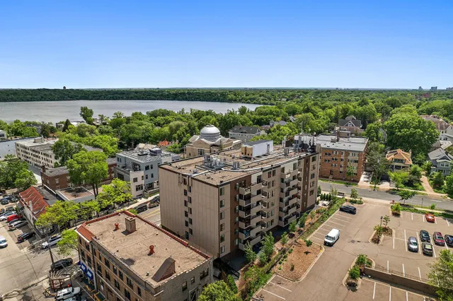 $1,495 | 2800 West 44th Street, Unit 401, Minneapolis, MN 55410