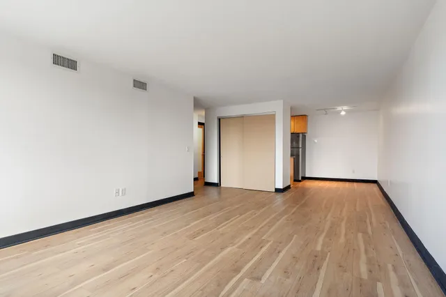 $1,495 | 2800 West 44th Street, Unit 401, Minneapolis, MN 55410