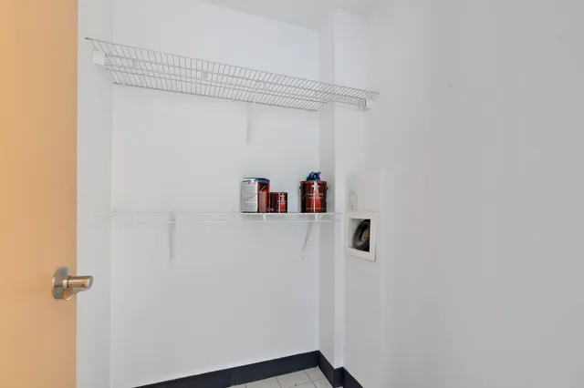 $1,495 | 2800 West 44th Street, Unit 401, Minneapolis, MN 55410