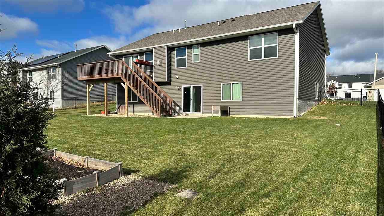 2103 Shady Grove Road Southwest Cedar Rapids, IA 52404 - Photo 28 of 32 Gallery Image 28