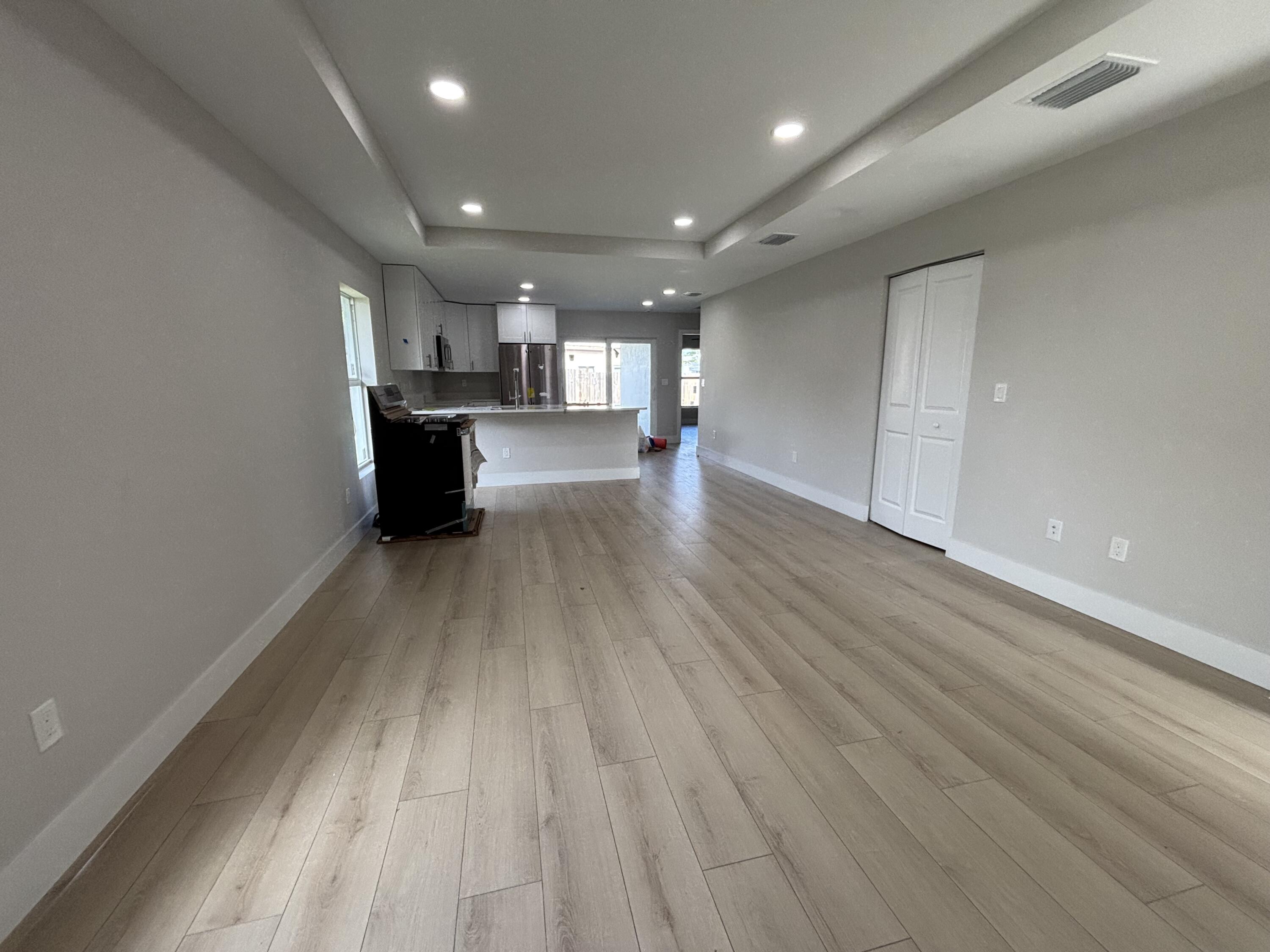 1124 West 25th Street Riviera Beach, FL 33404 - Photo 3 of 10 IMG_0198