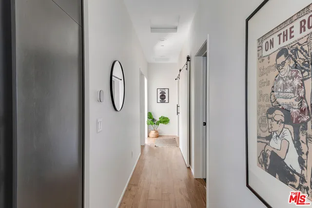 $5,850 | 841 North La Fayette Park Place, Los Angeles, CA 90026