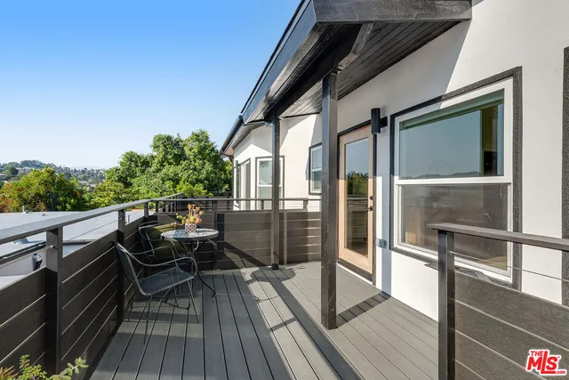 $5,850 | 841 North La Fayette Park Place, Los Angeles, CA 90026