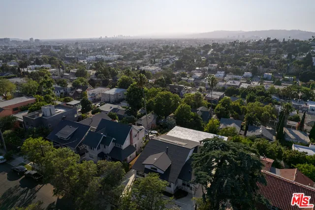 $5,850 | 841 North La Fayette Park Place, Los Angeles, CA 90026