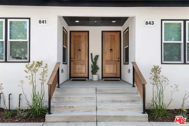 $5,850 | 841 North La Fayette Park Place, Los Angeles, CA 90026