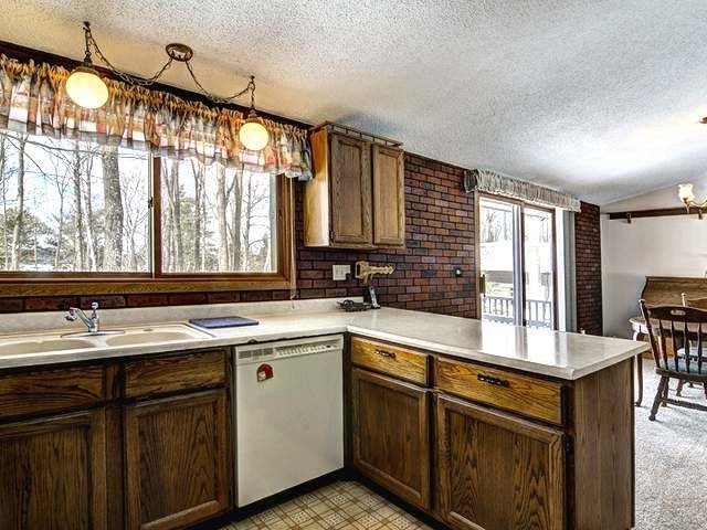 3019 South Rifle Road Rhinelander, WI 54501 - Photo 7 of 35 Gallery Image 7