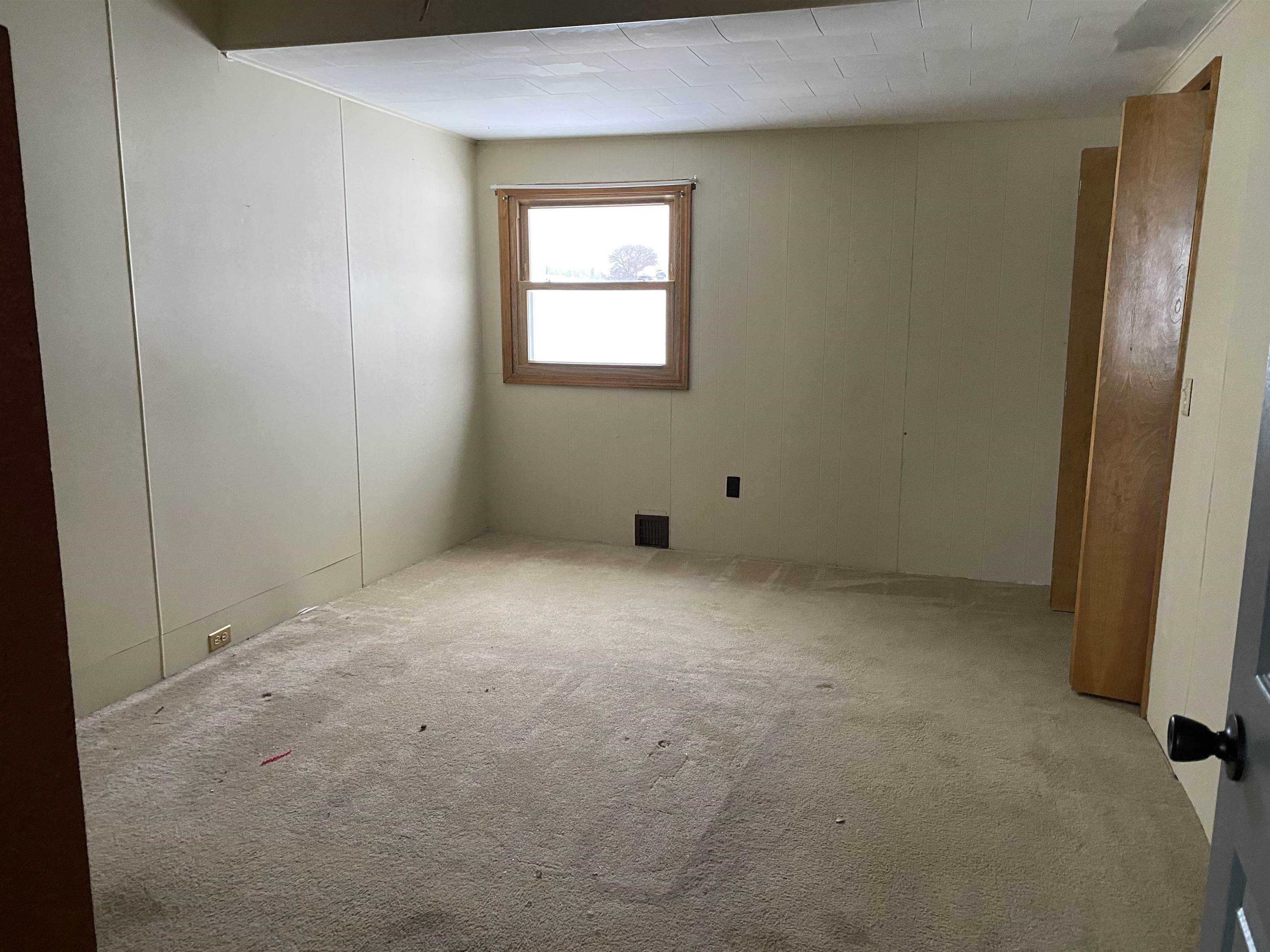 4291 South State Road Glennie, MI 48737 - Photo 9 of 29 1895546-8.JPG