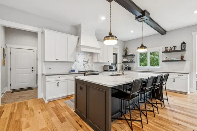 $999,000 | 3708 Peregrine Way, Elgin, IL 60124