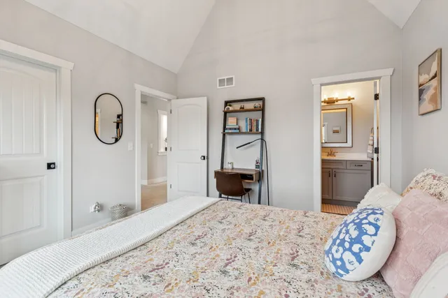 $999,000 | 3708 Peregrine Way, Elgin, IL 60124