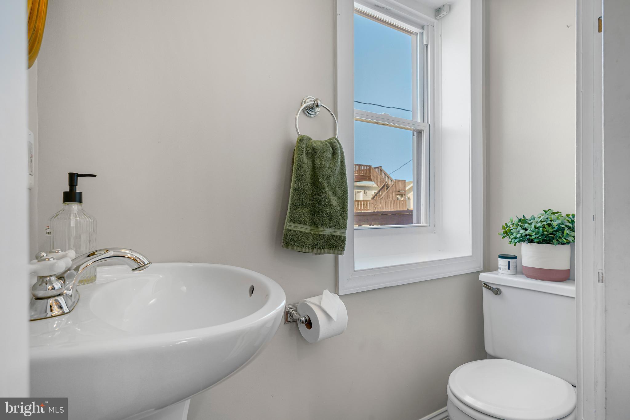 1232 Riverside Avenue Baltimore, MD 21230 - Photo 16 of 51 There is a 1/2 bath on this level as well.