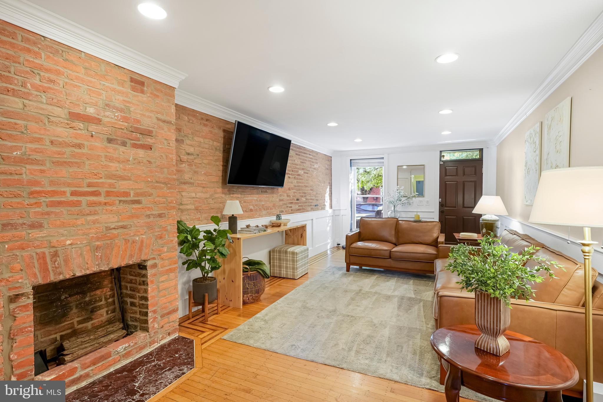 1232 Riverside Avenue Baltimore, MD 21230 - Photo 4 of 51